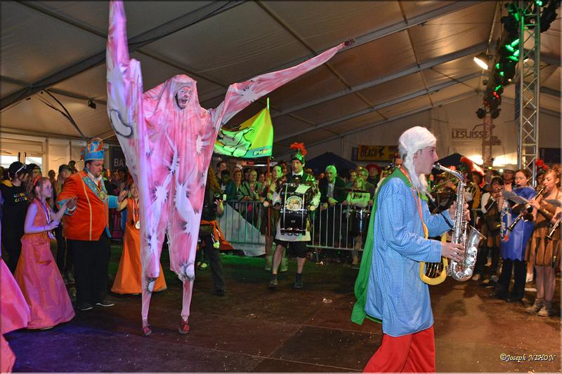 Carnaval rondeau (155)