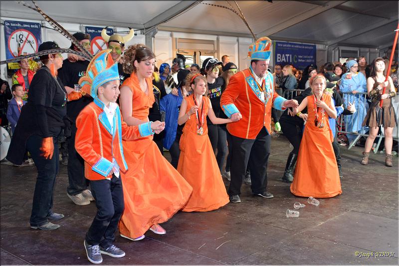 Carnaval rondeau (158)